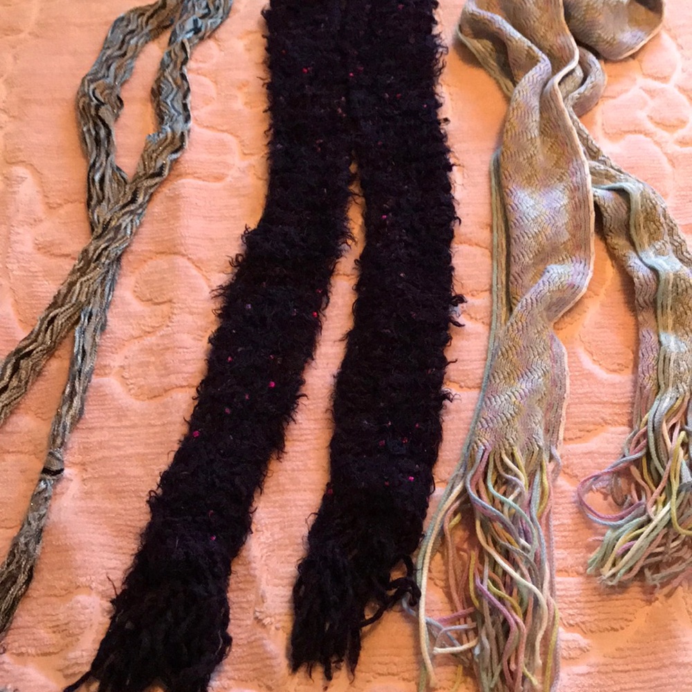Scarfs